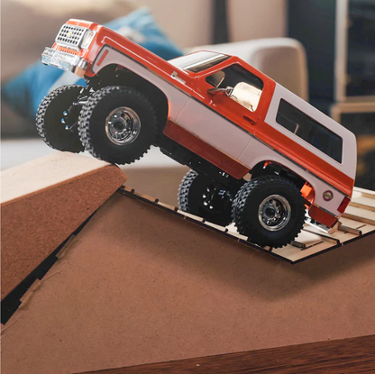 FMS 1:24 FCX24 Chevrolet K5 Blazer RTR