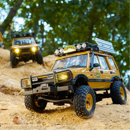 FMS 1:24 FCX24M Land Rover Camel Trophy Edition RTR